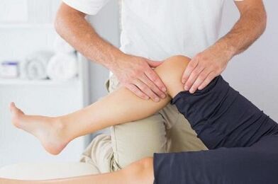 What symptoms can you use to distinguish arthritis from osteoarthritis 